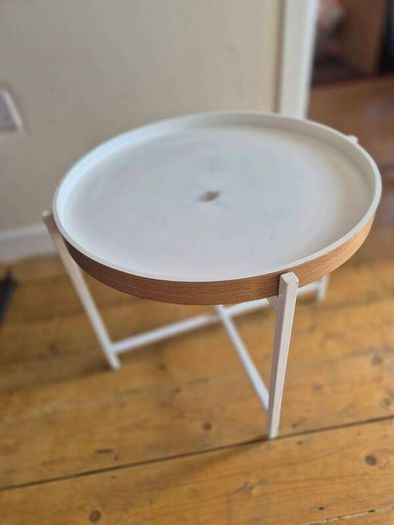 White round side table