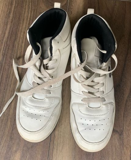 Girls Runners (Mickey Mouse): Size 3