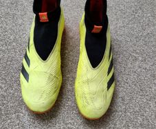 Adidas Predator League Laceless Firm Ground Football Boots Size 9UK