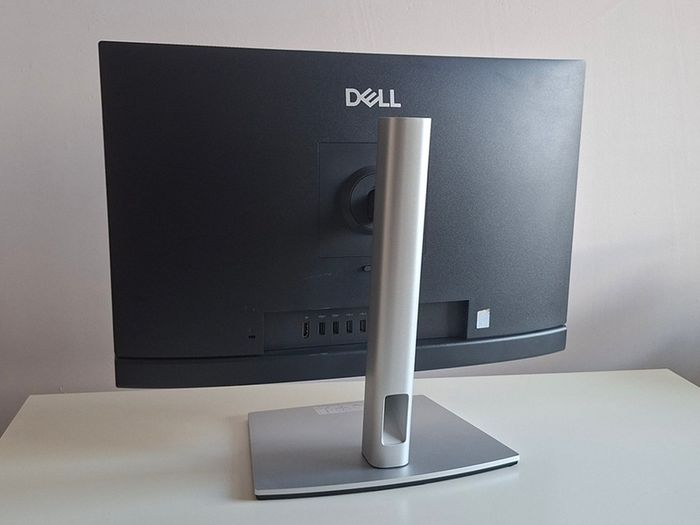 Dell Pro Core Ultra 5 235T (24") 1920 x 1080 All-in-One PC 16 GB DDR5-SDRAM 512 GB SSD Windows 11 Pro
