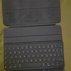 Apple Smart Keyboard Folio for iPad Pro 11" and iPad Air - Original