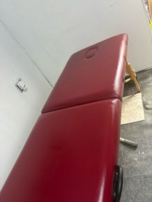 beauty therapy foldable massage table
