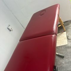 beauty therapy foldable massage table