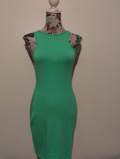 Beautiful Green Dress New With Tags