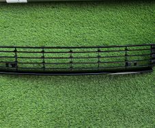 VW Passat CC front lower bumper grille