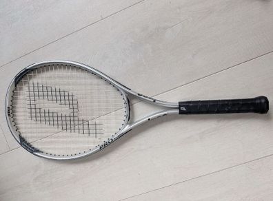 tennis rackets