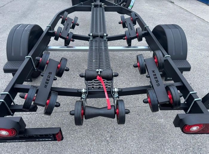 Boat / jetski trailer