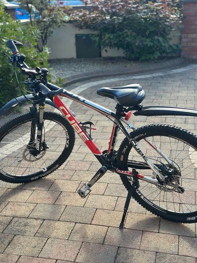 Cube LTD Comp Mountain Bike in 26-inch wheels
