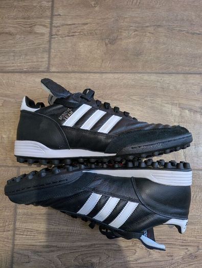 Adidas Mundial Team Turf boots