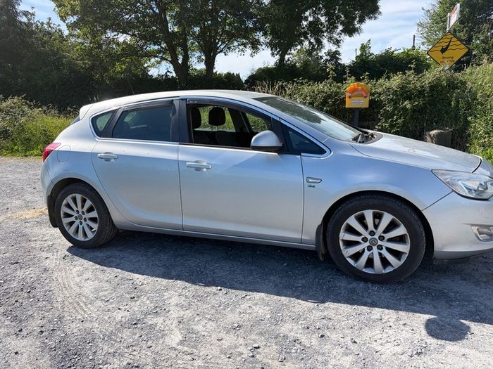 2011 Opel Astra