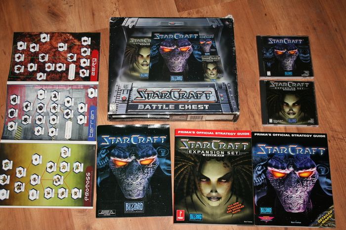 Vintage Games collection , STAR WARS , Star Craft etc