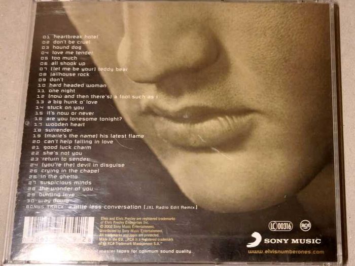 CD Elvis Presley. 30 Songs - Number 1st. VG Condition.