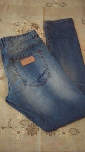 divided jeans w 31 l 32