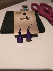 wallis earrings
