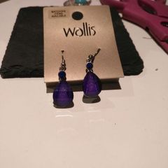 wallis earrings