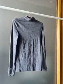 Stradivarius grey long sleeve top size S