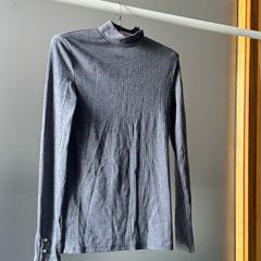 Stradivarius grey long sleeve top size S