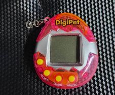 Vintage Digipet Interactive Virtual Electronic Pet Keyring Toy