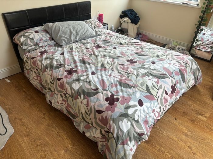 Double Mattress & Oasis Pocket Spring 2000 Pillow Top