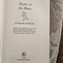 Doctor In The House.  By Richard Gordon First Edition 19th Impression 1954. Hardback With Dustjacket In Good Condition.  See Photos For Same. Image 5