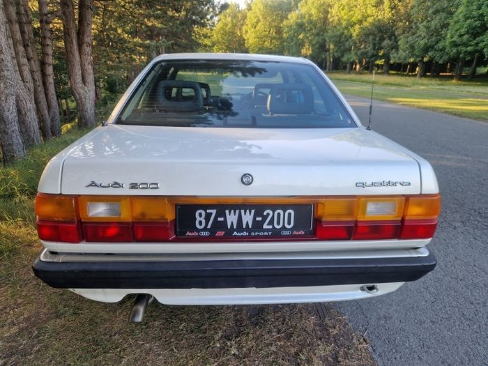 1987 audi 200