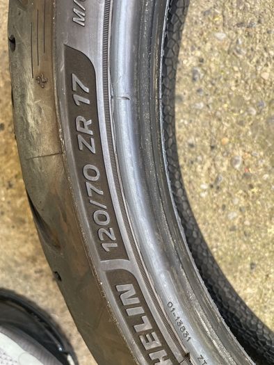 Michelin road  6gt 120/70/17