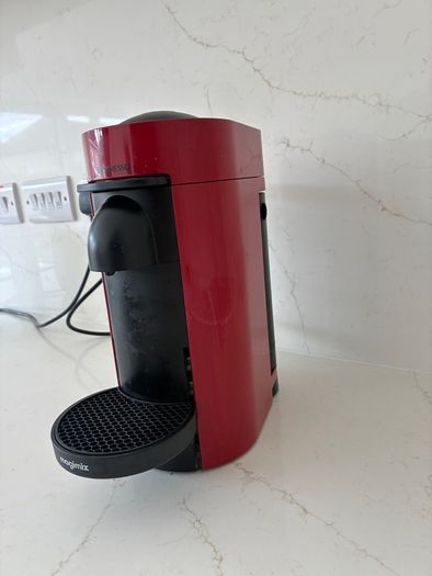 Nespresso VertuoPlus Coffee Machine