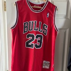 Michael Jordan jersey L/XL