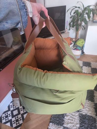 Brand new dog car seat