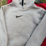 Nike size 5-6 years Image 5