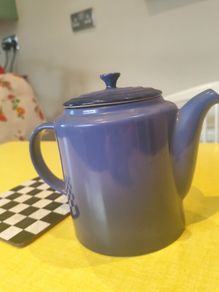 Le Creuset Blue Ombre Teapot Coffee