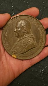 medal order.  Vatican Pivs pont rare