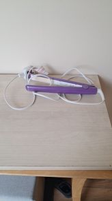 Hair straightener