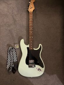 Squier Stratocaster Surf Green Humbucker Modified