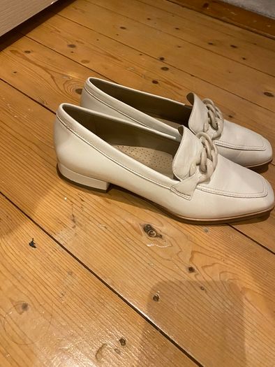 Beautiful CARL SCARPA Shoes for sale