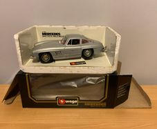 1955 Mercedes Benz 300 SL Mille Miglia 1/18 Burago Model Car