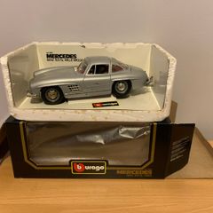 Mercedes Benz 300 SL Mille Miglia 1955 1/18 Burago Model Car