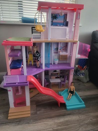 Barbie Dream House