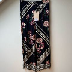 BNWT Penny Black Wide Leg Trousers