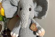 Crochet elephant