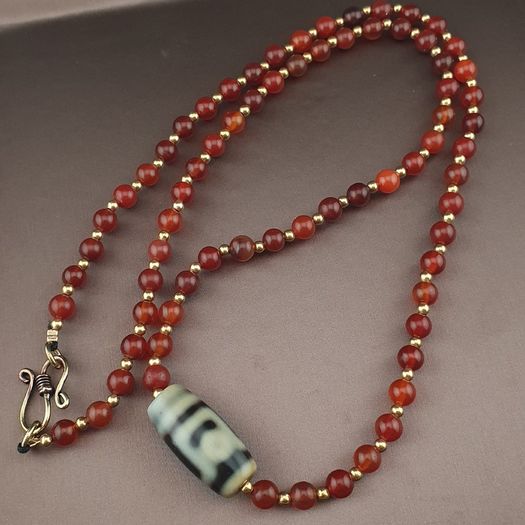 Vintage Carnelian Agate From Mali With Himalayan 1 Eyes Tibetan Agate Dzi Pendant Necklace