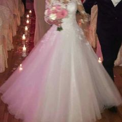 wedding dress