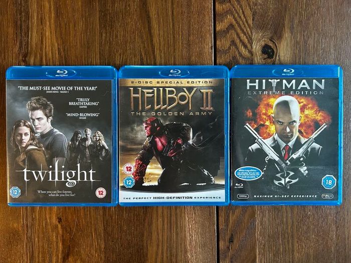 Hitman (Extreme Edition), Hellboy II and Twilight - Blu-ray Movie
