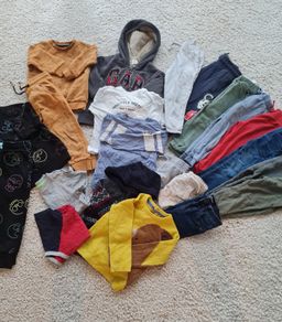 Large toddler boys clothes bundle (around 2 to 3 year old size)