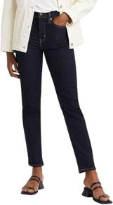 Levi's Women's 724 Jeans, High Rise Straight, Blue Wave Rinse, 31W / 30L, Size S - M