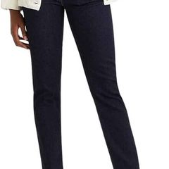 Levi's Women's 724 Jeans, High Rise Straight, Blue Wave Rinse, 31W / 30L, Size S - M