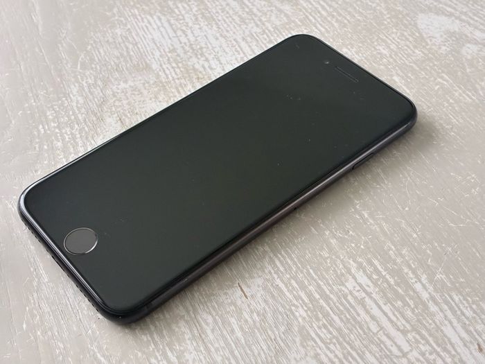 iphone se 2nd gen