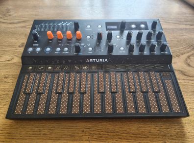 Arturia MicroFreak Stellar Special Edition + Thomann carrying case