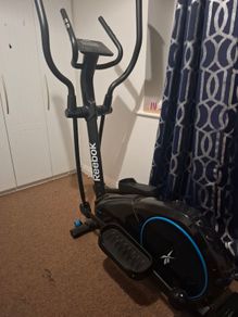 Reebok ZR10 elliptical cross trainer