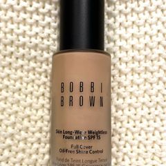 Bobbi Brown Foundation - IVORY